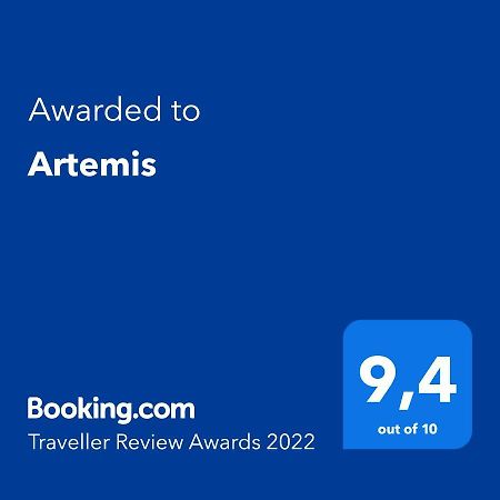 מלון קרפניסיון Artemis מראה חיצוני תמונה